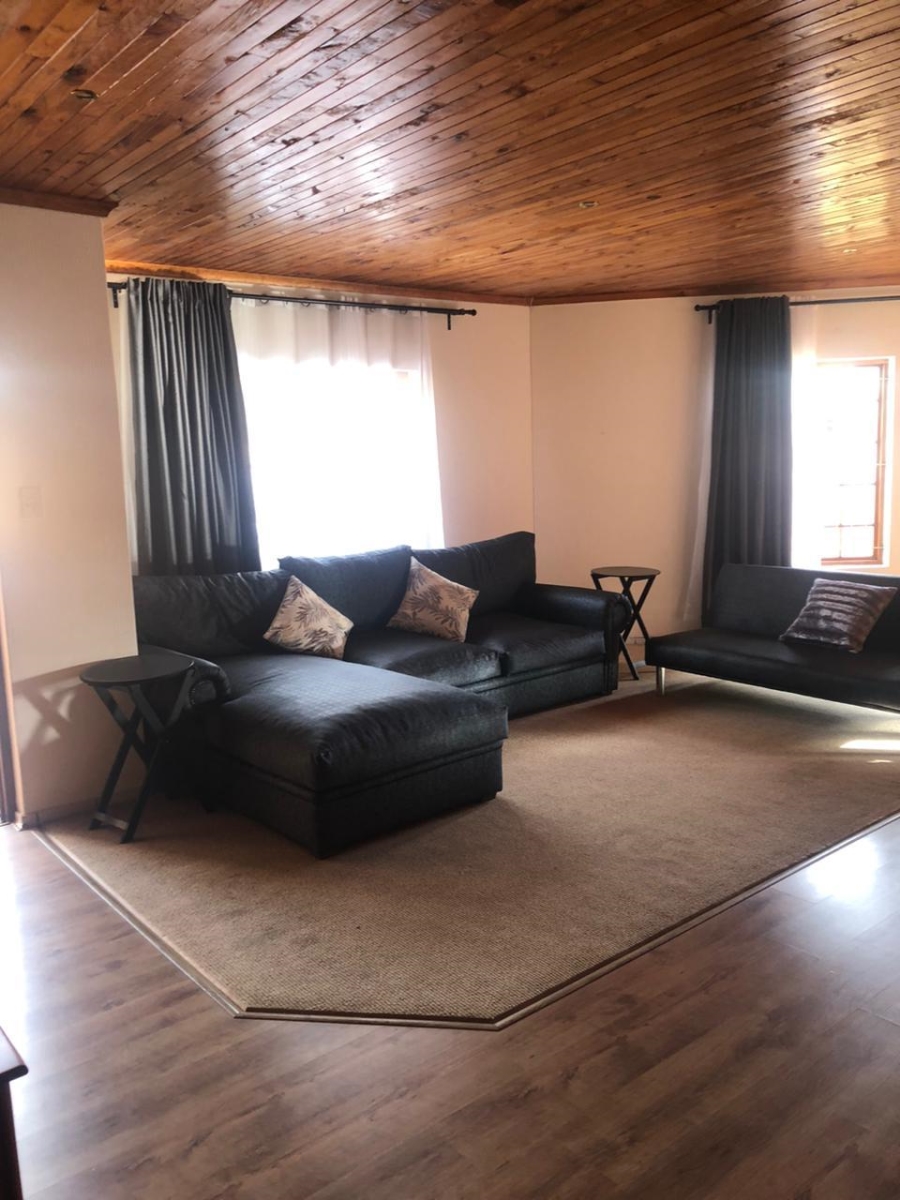 2 Bedroom Property for Sale in Bayview Western Cape